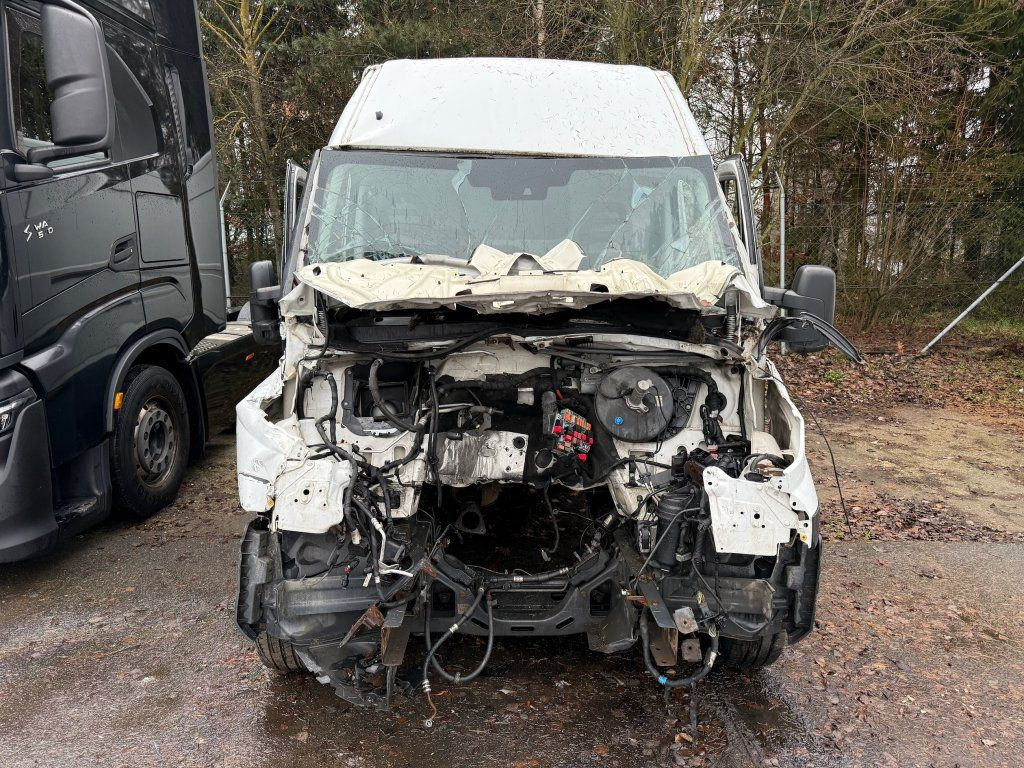 Iveco Daily 35S16 maxi Damaged - فان: صورة 2 Iveco Daily 35S16 maxi Damaged - فان: صورة 2