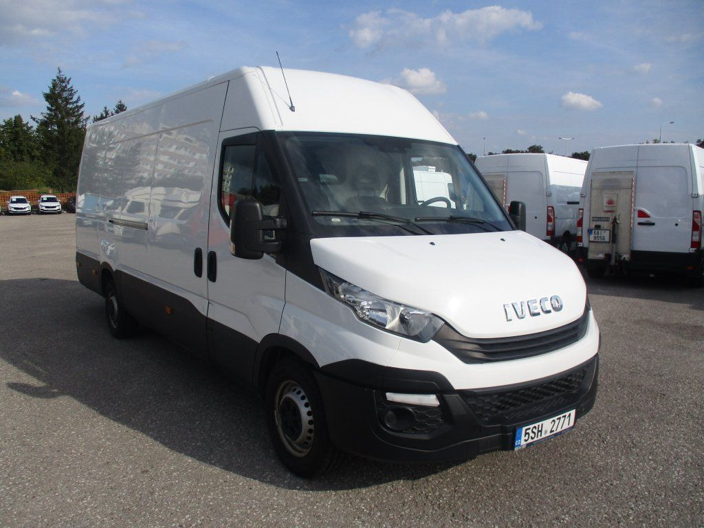 Iveco Daily 35S16 - فان: صورة 1 Iveco Daily 35S16 - فان: صورة 1