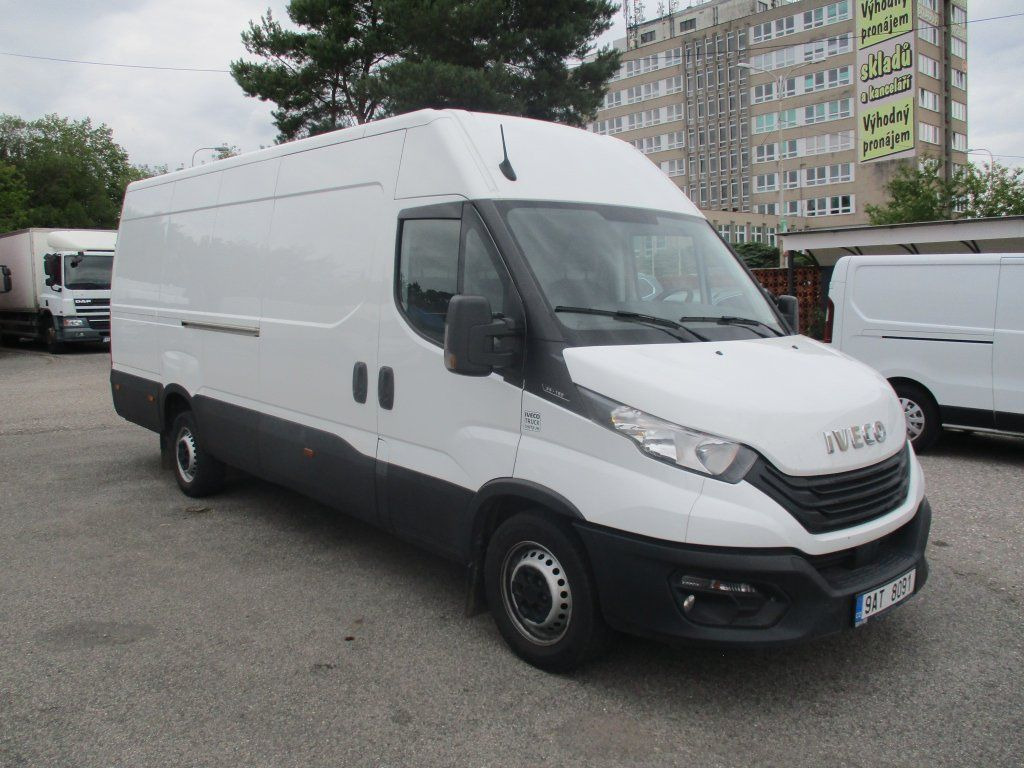 Iveco Daily 35S16 - فان: صورة 3 Iveco Daily 35S16 - فان: صورة 3