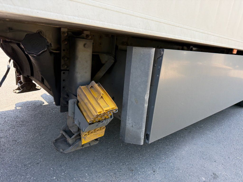 Lamberet LVF S3 Carrier Maxima 1300 - نصف مقطورة بصندوق مغلق: صورة 5 Lamberet LVF S3 Carrier Maxima 1300 - نصف مقطورة بصندوق مغلق: صورة 5