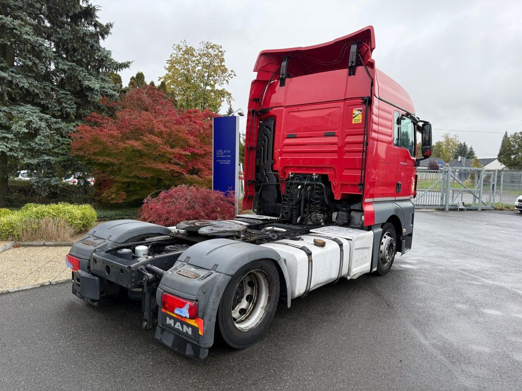MAN TGX18.460 EURO 6 MEGA/lowdeck NEW TACHO RETARDER - رأس تريلا: صورة 4 MAN TGX18.460 EURO 6 MEGA/lowdeck NEW TACHO RETARDER - رأس تريلا: صورة 4