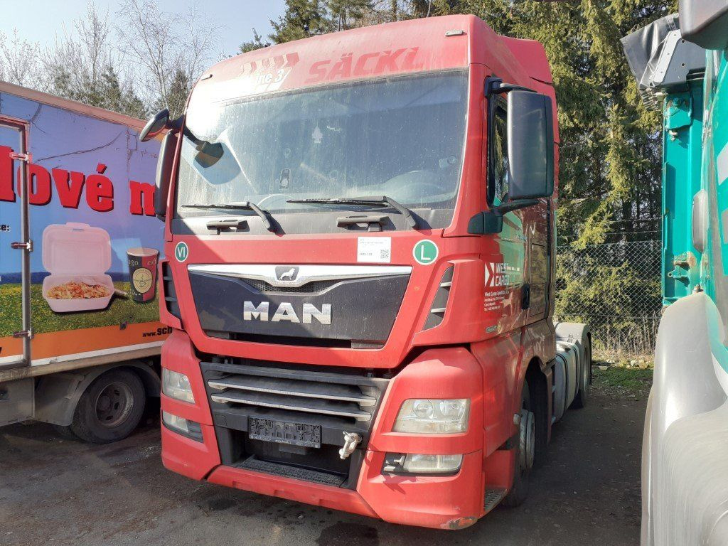 MAN TGX18.460 XLX Motorschaden/engine damage - رأس تريلا: صورة 2 MAN TGX18.460 XLX Motorschaden/engine damage - رأس تريلا: صورة 2