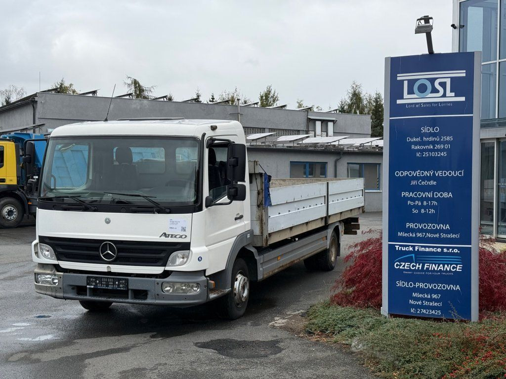 Mercedes-Benz 1018 Atego EURO 3 - شاحنات مسطحة: صورة 1 Mercedes-Benz 1018 Atego EURO 3 - شاحنات مسطحة: صورة 1