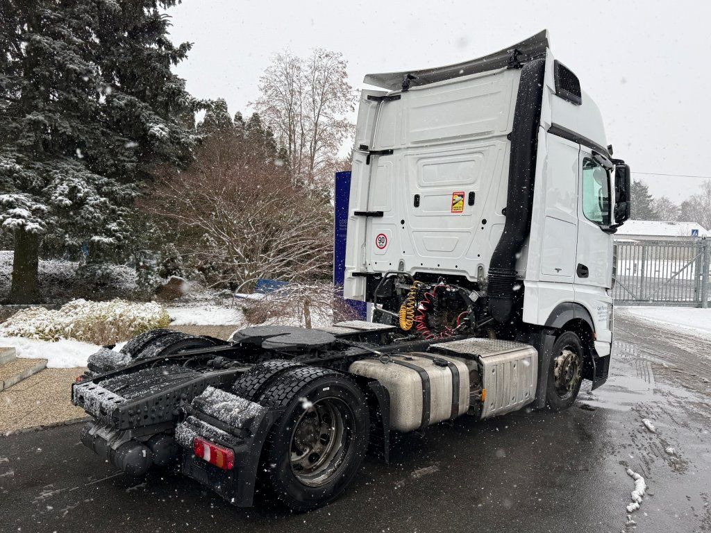Mercedes-Benz 1845 Actros EURO 6 MEGA/lowdeck Gigaspace - رأس تريلا: صورة 4 Mercedes-Benz 1845 Actros EURO 6 MEGA/lowdeck Gigaspace - رأس تريلا: صورة 4