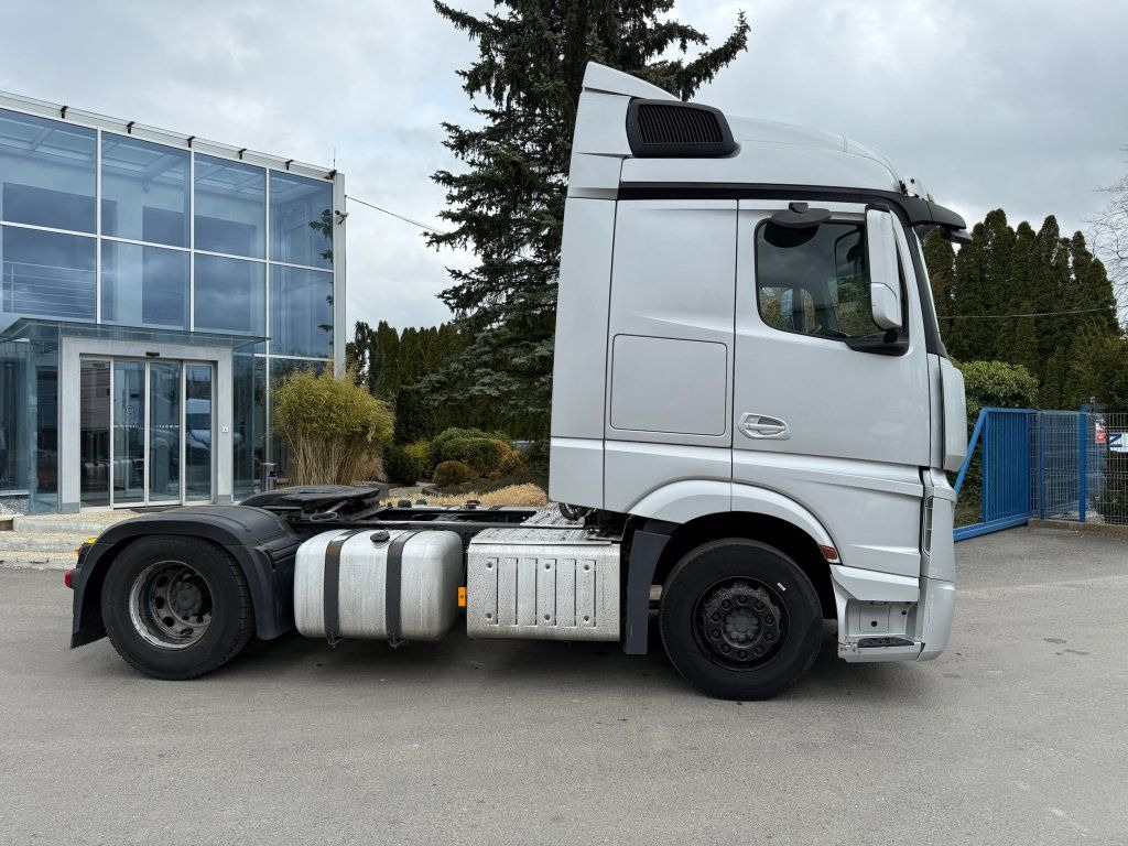 Mercedes-Benz 1845 Actros EURO 6 Retarder - مقطورة السحب: صورة 3 Mercedes-Benz 1845 Actros EURO 6 Retarder - مقطورة السحب: صورة 3