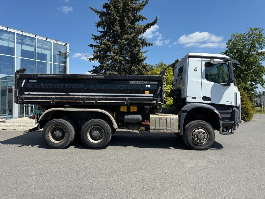 Mercedes-Benz 3343 Arocs 6x6 S3 EURO 6 - شاحنة قلاب: صورة 4 Mercedes-Benz 3343 Arocs 6x6 S3 EURO 6 - شاحنة قلاب: صورة 4