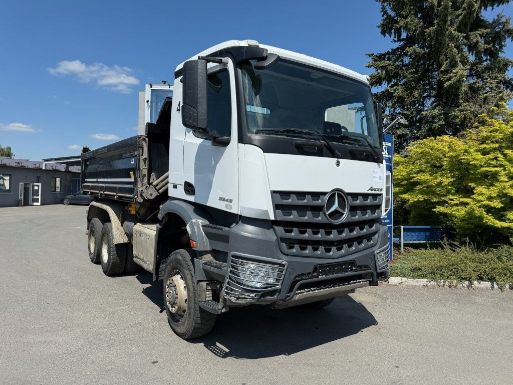 Mercedes-Benz 3343 Arocs 6x6 S3 EURO 6 - شاحنة قلاب: صورة 3 Mercedes-Benz 3343 Arocs 6x6 S3 EURO 6 - شاحنة قلاب: صورة 3