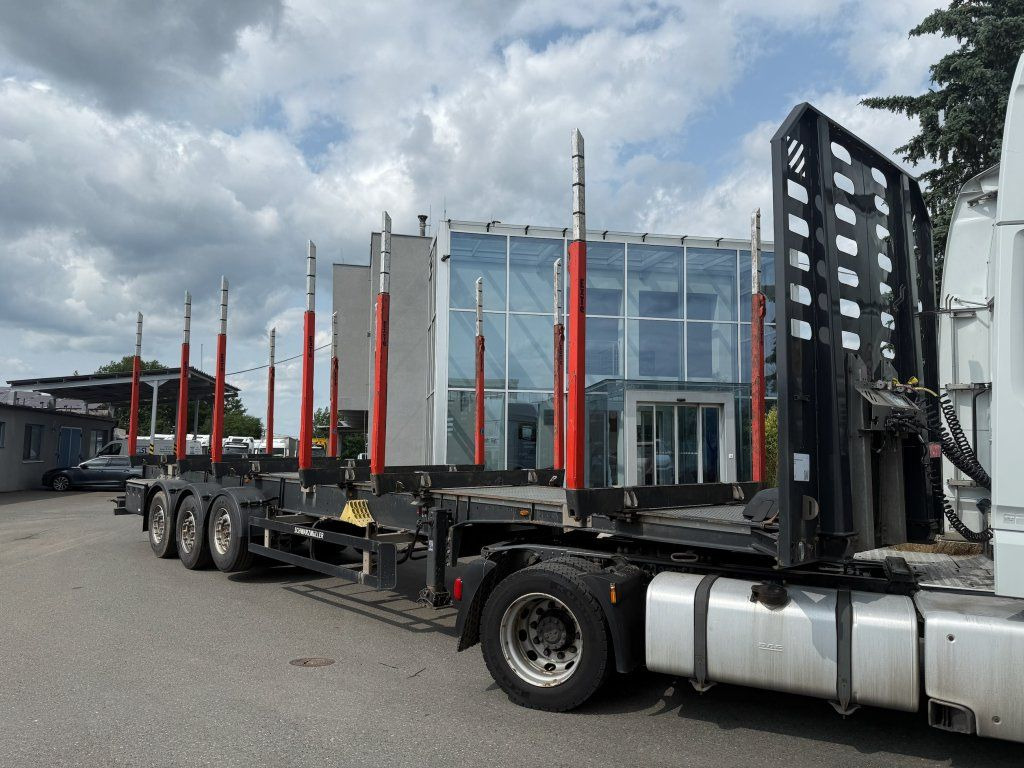 Schwarzmüller RSA - نصف مقطورة اخشاب: صورة 1 Schwarzmüller RSA - نصف مقطورة اخشاب: صورة 1