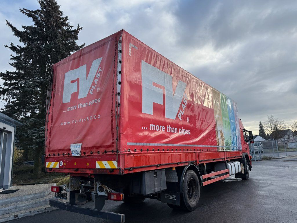 Volvo FM260 EURO 3 - شاحنة ذات ستائر جانبية: صورة 4 Volvo FM260 EURO 3 - شاحنة ذات ستائر جانبية: صورة 4