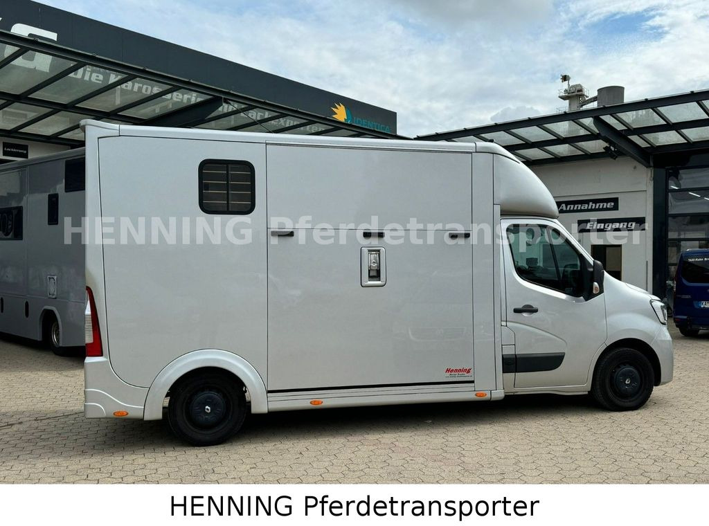 Renault Master 3 - Sitzer Renault Master 3 - Sitzer - شاحنة نقل خيل: صورة 2 Renault Master 3 - Sitzer Renault Master 3 - Sitzer - شاحنة نقل خيل: صورة 2