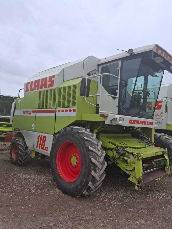 Claas dominator 118 sl Maxi - آلات الحصاد: صورة 1 Claas dominator 118 sl Maxi - آلات الحصاد: صورة 1