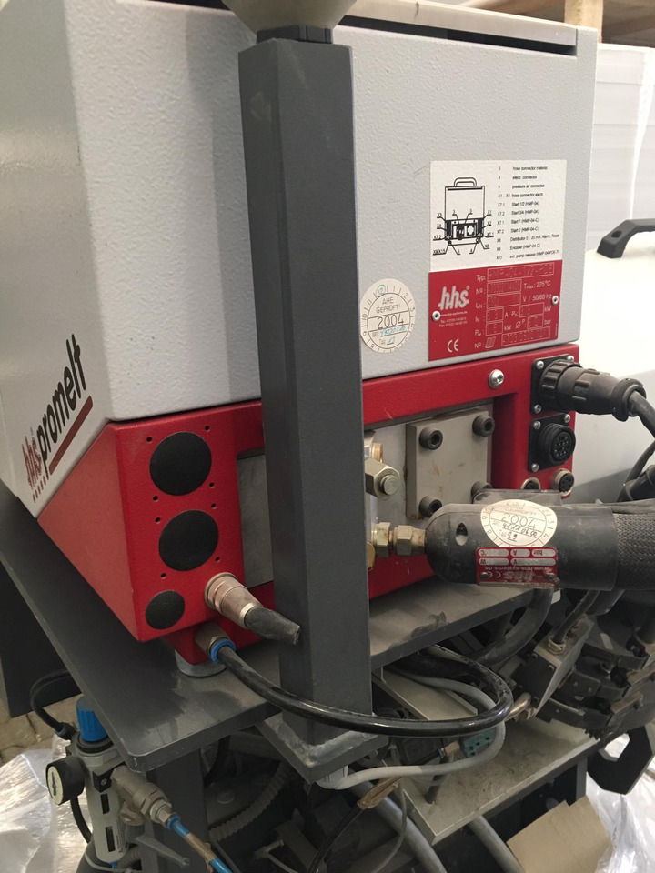 Baumer HHS hotmelt gluing system with C 1100-8 controller and hotmelt tank HHS HMP-04-1x2-PDE - آلة الطي: صورة 5 Baumer HHS hotmelt gluing system with C 1100-8 controller and hotmelt tank HHS HMP-04-1x2-PDE - آلة الطي: صورة 5