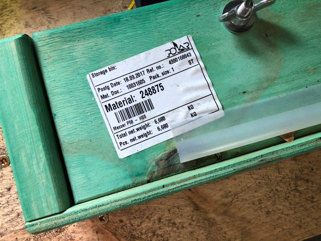 Cutting machine Polar 58 EM - آلة قطع الورق: صورة 4 Cutting machine Polar 58 EM - آلة قطع الورق: صورة 4