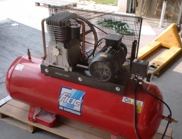FIAC AB T 200-480 piston compressor - ضاغط هوائي: صورة 1 FIAC AB T 200-480 piston compressor - ضاغط هوائي: صورة 1