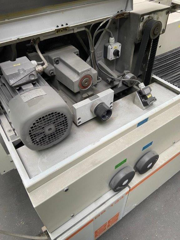 Gämmerler edge trim RS 134-530 - ماكينة طباعة أوفست: صورة 4 Gämmerler edge trim RS 134-530 - ماكينة طباعة أوفست: صورة 4