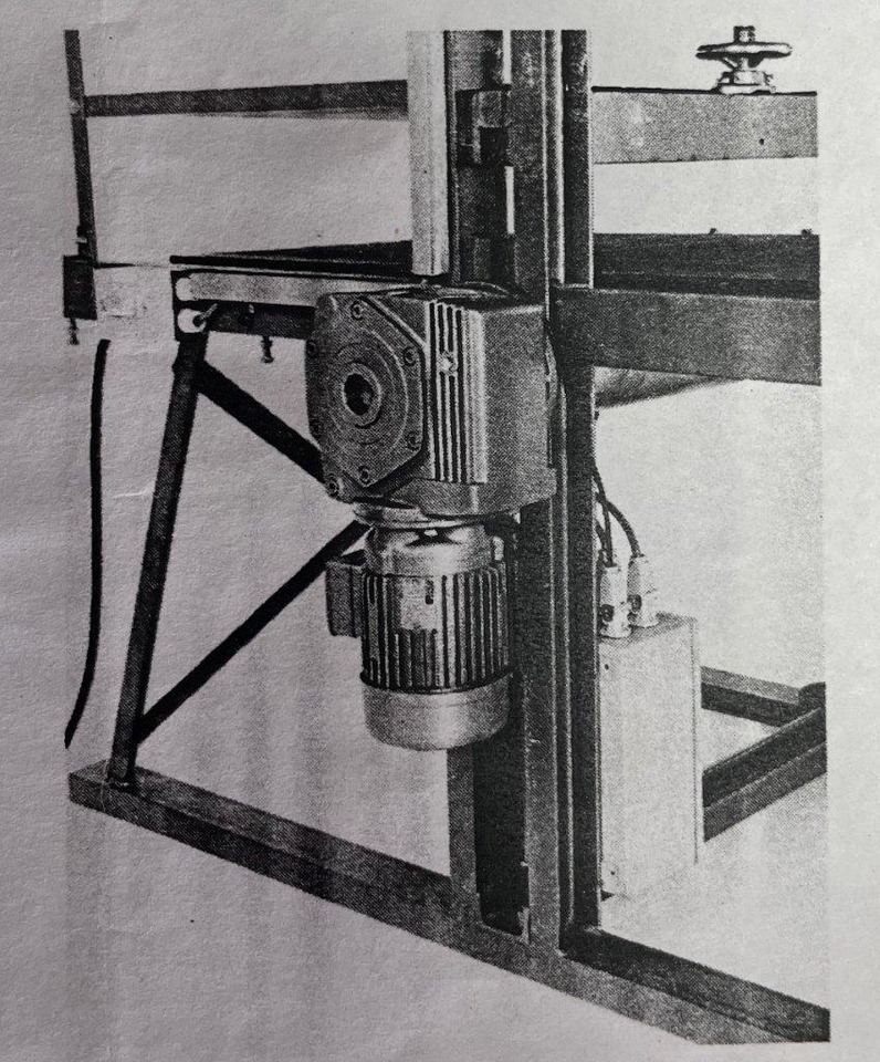 Rarity motor driven lithography press Peter van Ginkel model L-90 motor - آلات الطباعة: صورة 2 Rarity motor driven lithography press Peter van Ginkel model L-90 motor - آلات الطباعة: صورة 2