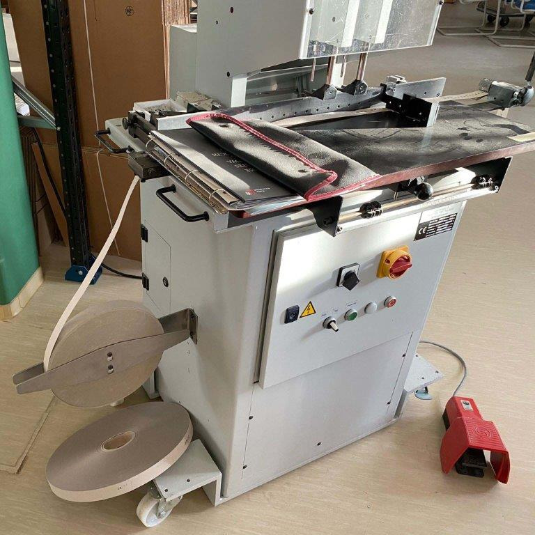 Two spindle paper drilling machine Hang 117-11 - آلات الطباعة: صورة 2 Two spindle paper drilling machine Hang 117-11 - آلات الطباعة: صورة 2