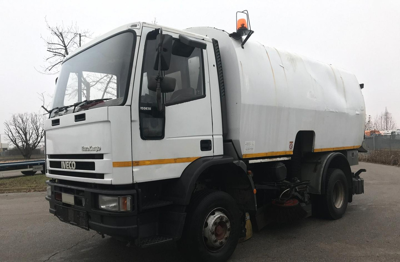 SCHORLING TAZ / TSZ - سياره كنس شوارع: صورة 2 SCHORLING TAZ / TSZ - سياره كنس شوارع: صورة 2