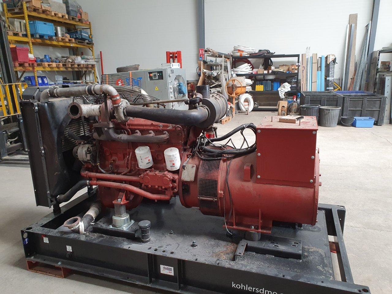 130 kVa IVECO 8061 SRI TURBO - مجموعة المولد: صورة 2 130 kVa IVECO 8061 SRI TURBO - مجموعة المولد: صورة 2