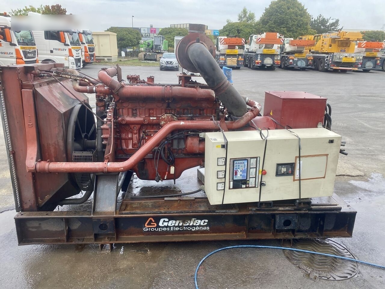 Genelec 300 kVa IVECO - مجموعة المولد: صورة 2 Genelec 300 kVa IVECO - مجموعة المولد: صورة 2