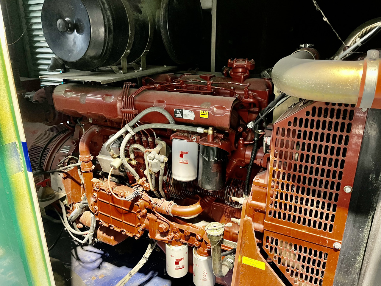 IVECO 250 kVa 8210 diesel - مجموعة المولد: صورة 4 IVECO 250 kVa 8210 diesel - مجموعة المولد: صورة 4