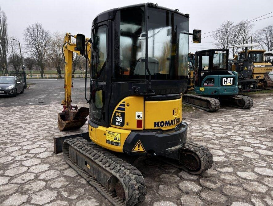 Komatsu PC35 MR-3 - حفار صغير: صورة 4 Komatsu PC35 MR-3 - حفار صغير: صورة 4