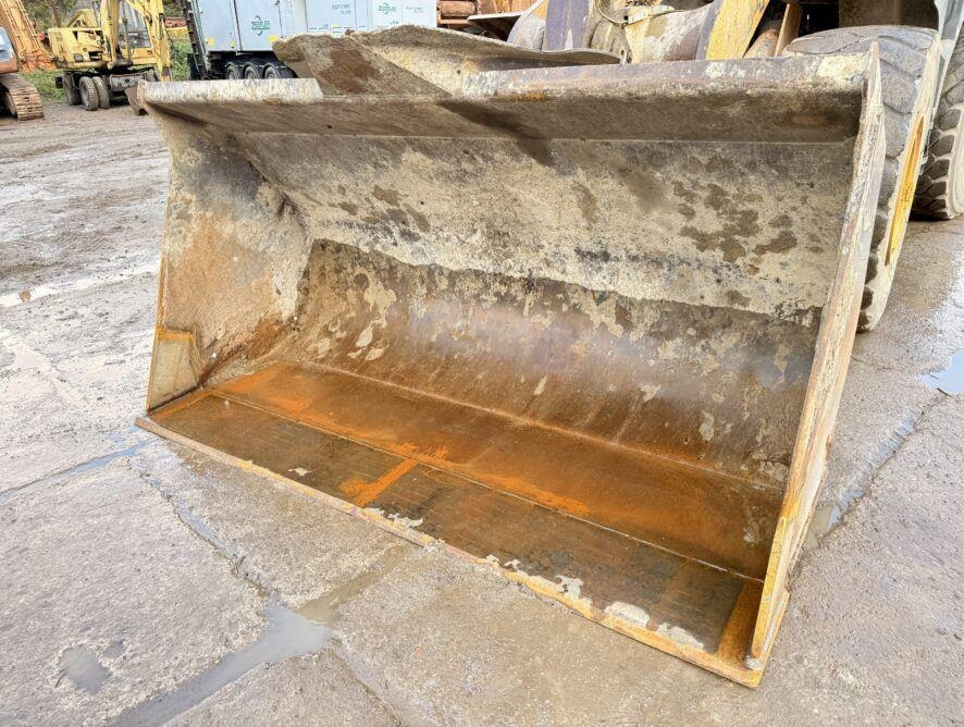 Liebherr L564 - اللودر بعجل: صورة 4 Liebherr L564 - اللودر بعجل: صورة 4