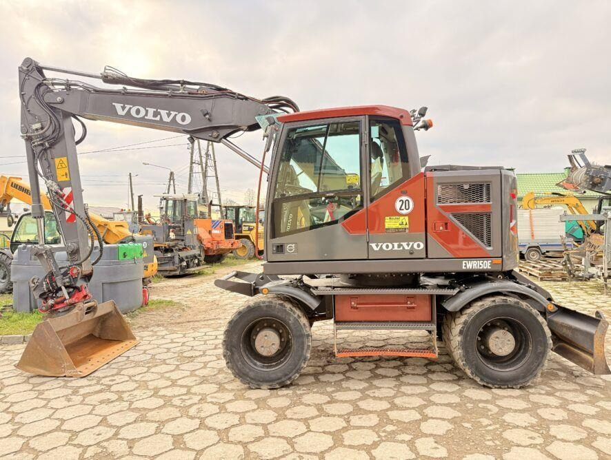 Volvo EWR150E - حفار ذو عجلات: صورة 3 Volvo EWR150E - حفار ذو عجلات: صورة 3