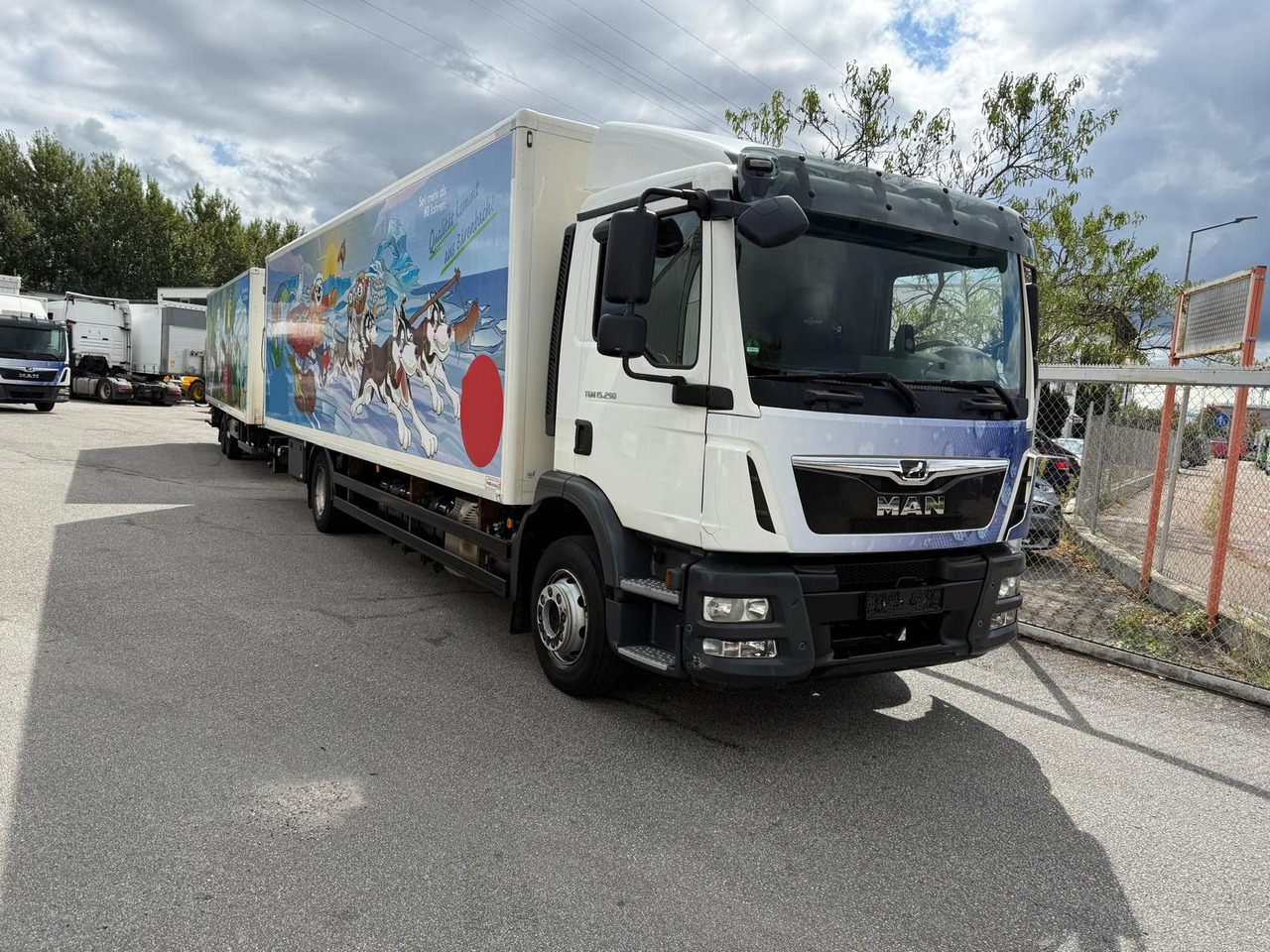 MAN TGM 15.290 kein 12.250 - شاحنة صندوقية: صورة 2 MAN TGM 15.290 kein 12.250 - شاحنة صندوقية: صورة 2