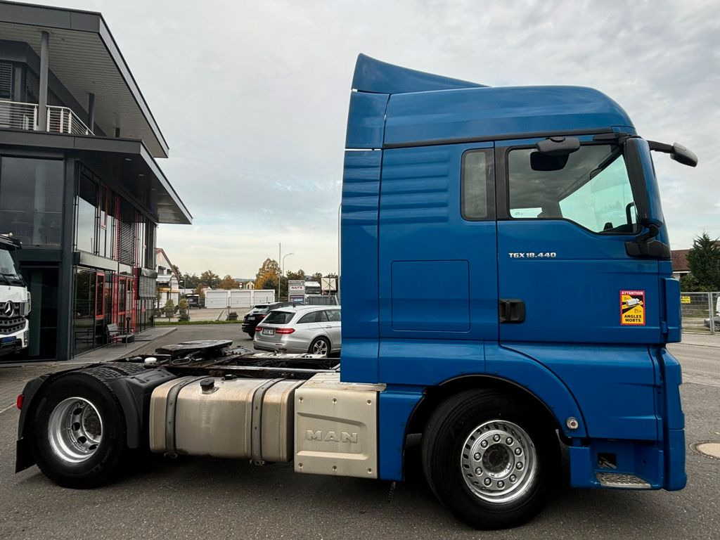 MAN TGX 18.440 480 Retarder/2 Tanks MAN TGX 18.440 480 Retarder/2 Tanks - رأس تريلا: صورة 3 MAN TGX 18.440 480 Retarder/2 Tanks MAN TGX 18.440 480 Retarder/2 Tanks - رأس تريلا: صورة 3