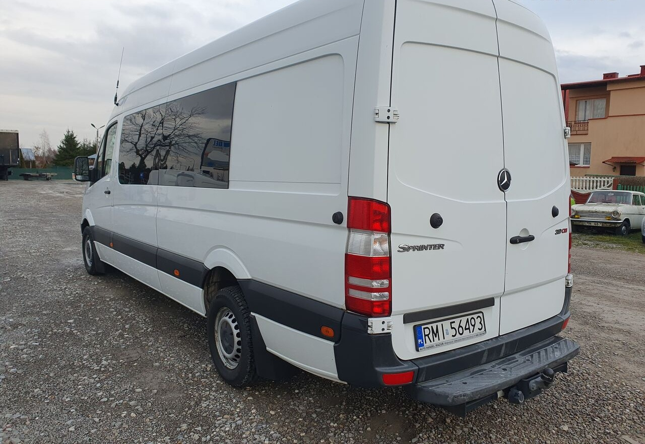 Mercedes-Benz SPRINTER 319 9 OSOB KLIMA WEBASTO TV TYL PODUSZKI EURO5 - حافلة صغيرة, ميكروباص: صورة 4 Mercedes-Benz SPRINTER 319 9 OSOB KLIMA WEBASTO TV TYL PODUSZKI EURO5 - حافلة صغيرة, ميكروباص: صورة 4