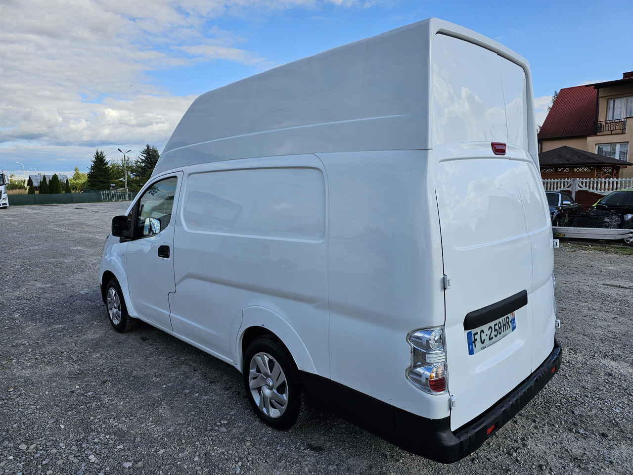 NISSAN E-NV200 ELEKTRYCZNY 40 KV 250 km KLIMA KAMERA - فان المدمجة, فان كهربائية: صورة 5 NISSAN E-NV200 ELEKTRYCZNY 40 KV 250 km KLIMA KAMERA - فان المدمجة, فان كهربائية: صورة 5