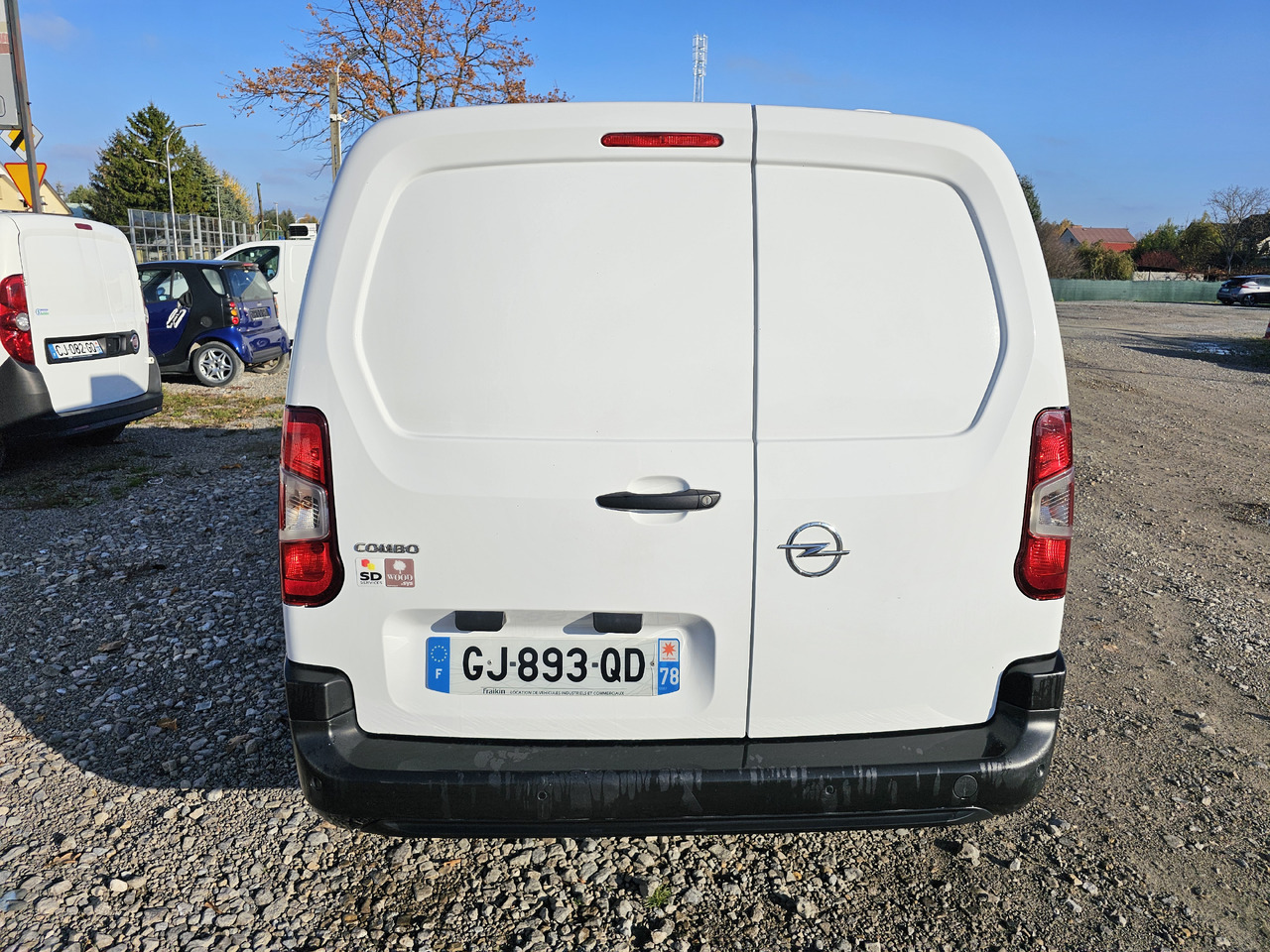 شاحنة توصيل مبردة OPEL COMBO MAXI LONG CHLODNIA MROZNIA CARRIER KLIMA EURO6 [ Copy ]: صورة 16