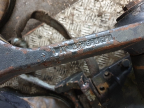 أجهزة هيدروليكية - جرار Case International 84, 85, 95 Ser Hydraulic Lift Cover Assy 406003r22, 399885r1: صورة 9