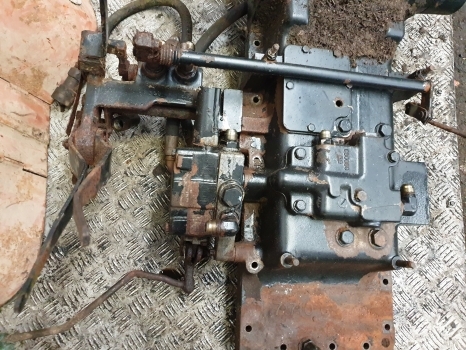 أجهزة هيدروليكية - جرار Case International 84, 85, 95 Ser Hydraulic Lift Cover Assy 406003r22, 399885r1: صورة 7
