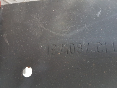 Case International 885xl, 955xl, 1055xl Mudguard Fender Lhs 3234484r1, 3404862r1 - رفرف - جرار: صورة 5 Case International 885xl, 955xl, 1055xl Mudguard Fender Lhs 3234484r1, 3404862r1 - رفرف - جرار: صورة 5