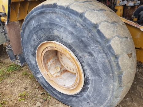 Caterpillar 966 G Ii Complete Wheel Rim Complete Tyre 26.5 R25 127-4782 - عجلات - آلات زراعية: صورة 1 Caterpillar 966 G Ii Complete Wheel Rim Complete Tyre 26.5 R25 127-4782 - عجلات - آلات زراعية: صورة 1