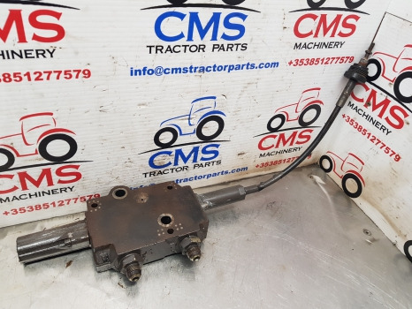 Claas Ares 500, 600 Rx, Rz, Rc Ser 656rc Hydraulic Auxiliary Valve 6005029117 - أجهزة هيدروليكية: صورة 2 Claas Ares 500, 600 Rx, Rz, Rc Ser 656rc Hydraulic Auxiliary Valve 6005029117 - أجهزة هيدروليكية: صورة 2
