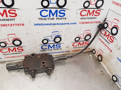 Claas Ares 500, 600 Rx, Rz, Rc Ser 656rc Hydraulic Auxiliary Valve 6005029117 - أجهزة هيدروليكية: صورة 1 Claas Ares 500, 600 Rx, Rz, Rc Ser 656rc Hydraulic Auxiliary Valve 6005029117 - أجهزة هيدروليكية: صورة 1