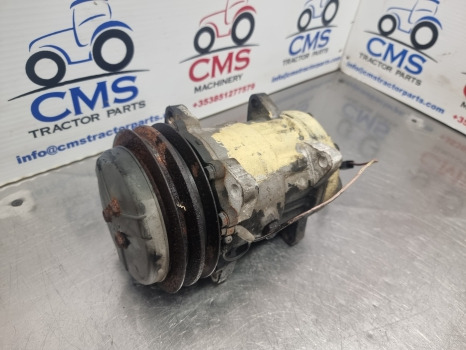 Claas Ares 656rc, Ares, Ceres, Air Conditioning Compressor 7700038545, B709s32 - جزء تكييف الهواء: صورة 2 Claas Ares 656rc, Ares, Ceres, Air Conditioning Compressor 7700038545, B709s32 - جزء تكييف الهواء: صورة 2
