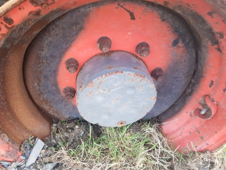 Claas Scorpion 732, 736, 741 Front Axle Hub Rhs Complete 0019230840, - لمحور الأمامي: صورة 1 Claas Scorpion 732, 736, 741 Front Axle Hub Rhs Complete 0019230840, - لمحور الأمامي: صورة 1