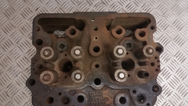 Cummins Nt855 Engine Cylinder Head 3007717, 3007718 - رأس أسطوانية - جرار: صورة 5 Cummins Nt855 Engine Cylinder Head 3007717, 3007718 - رأس أسطوانية - جرار: صورة 5