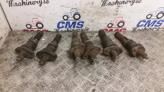 Deutz Agrotron 6.15 Set Of Fuel Injector Pumps For Parts 04800080 - مضخة الوقود - جرار: صورة 1 Deutz Agrotron 6.15 Set Of Fuel Injector Pumps For Parts 04800080 - مضخة الوقود - جرار: صورة 1