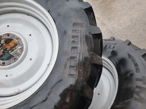 Deutz Agrotron M620, Deutz, Rear Wheels Pair 20.8r38, 520/85 R38 - عجلات: صورة 4 Deutz Agrotron M620, Deutz, Rear Wheels Pair 20.8r38, 520/85 R38 - عجلات: صورة 4