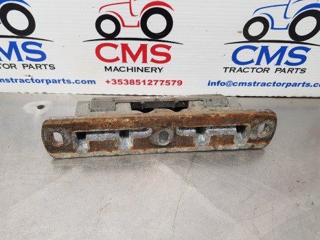 Deutz Agrotron M620, M, 6 Bonnet, Hood Hinge Support Assy 0.013.0881.0/40 - هيكل السيارة الخارجية: صورة 3 Deutz Agrotron M620, M, 6 Bonnet, Hood Hinge Support Assy 0.013.0881.0/40 - هيكل السيارة الخارجية: صورة 3