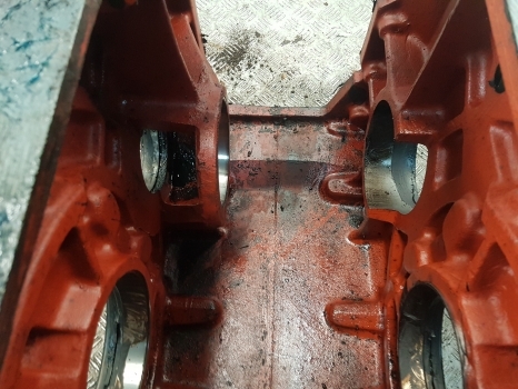 Deutz Dxbis 110, 85, 90 Transmission Back Housing 02388963, 4328896rk, 4328896r - علبة التروس و قطع الغيار - جرار: صورة 5 Deutz Dxbis 110, 85, 90 Transmission Back Housing 02388963, 4328896rk, 4328896r - علبة التروس و قطع الغيار - جرار: صورة 5