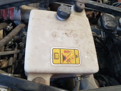 Deutz Fahr Agrotron M620, M600, Ttv610, Radiator Expansion Tank 0.015.4531.4/10 - مشعاع: صورة 1 Deutz Fahr Agrotron M620, M600, Ttv610, Radiator Expansion Tank 0.015.4531.4/10 - مشعاع: صورة 1