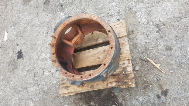 Fermec 860 Rear Axle Differential Housing 518212m1 - ترس تفاضلي - لودر ذو محراث خلفي/ باكهو: صورة 1 Fermec 860 Rear Axle Differential Housing 518212m1 - ترس تفاضلي - لودر ذو محراث خلفي/ باكهو: صورة 1