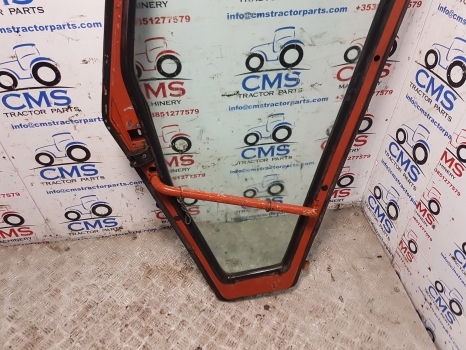 Fiat 160-90dt, 180-90dt, 140-90dt Super Confort Cab Door Rhs 5130873, 5124414 - باب و قطع الغيار - جرار: صورة 5 Fiat 160-90dt, 180-90dt, 140-90dt Super Confort Cab Door Rhs 5130873, 5124414 - باب و قطع الغيار - جرار: صورة 5