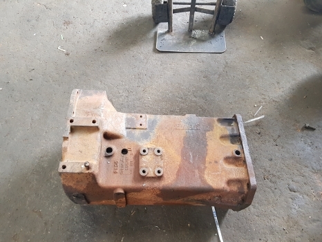 Fiat 70-90, 80-90, 60-90, 70-88, 60-88, 80-88 Transmission Housing 5125267 - صندوق التروس: صورة 2 Fiat 70-90, 80-90, 60-90, 70-88, 60-88, 80-88 Transmission Housing 5125267 - صندوق التروس: صورة 2